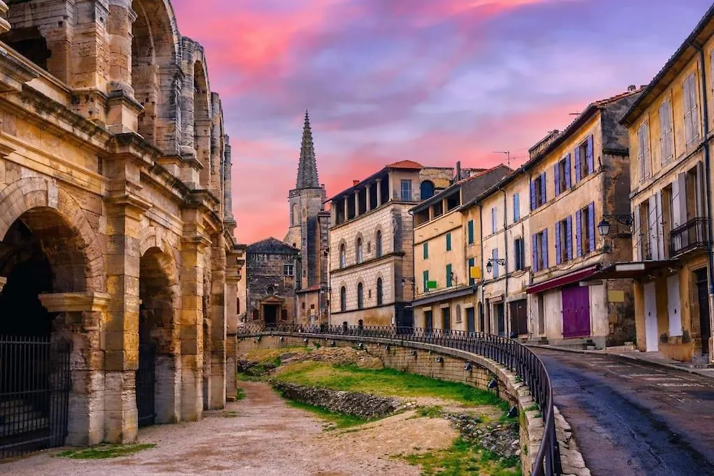Апартаменты Arene Arles Centre 0*,  Франция